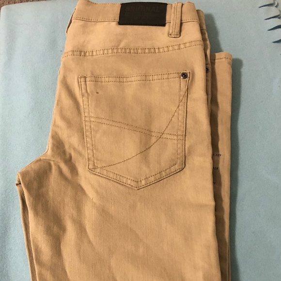 Boys beige pant - Picture 2 of 2